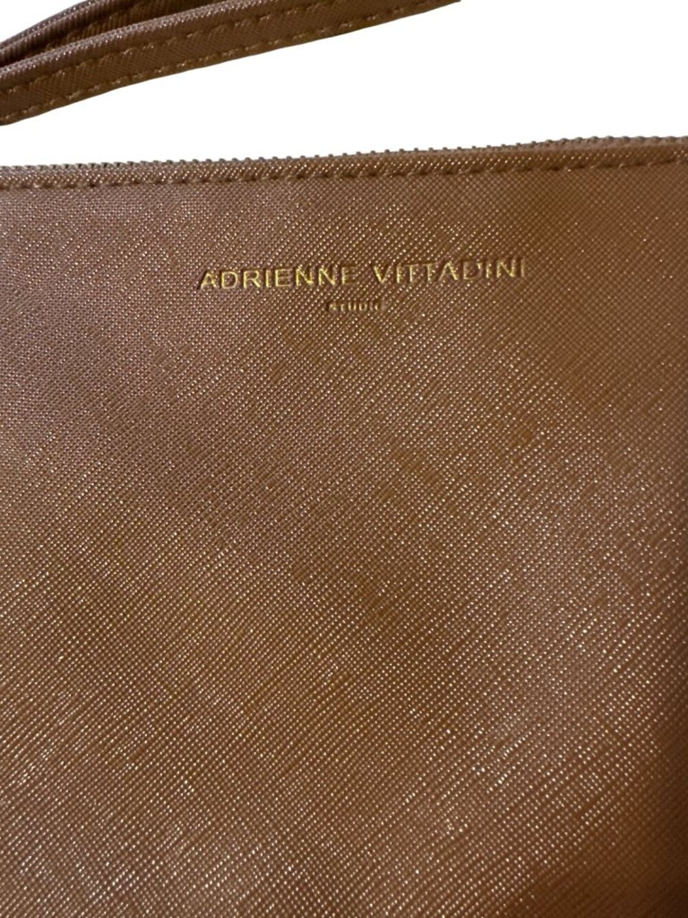 Adrienne Vittadini Brown Faux Leather Wristlet Wallet With Gold Zipper Charm & I - Picture 2 of 4